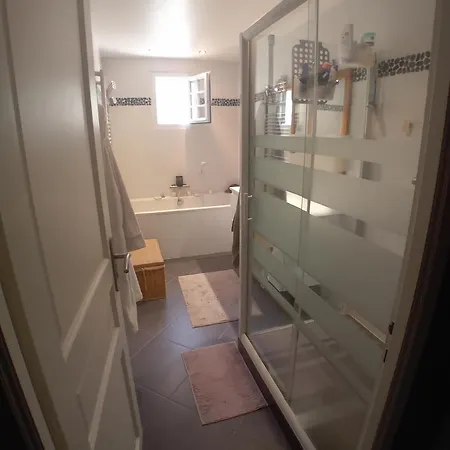 Au Plaisir De Vous Recevoir Alloggio in famiglia *